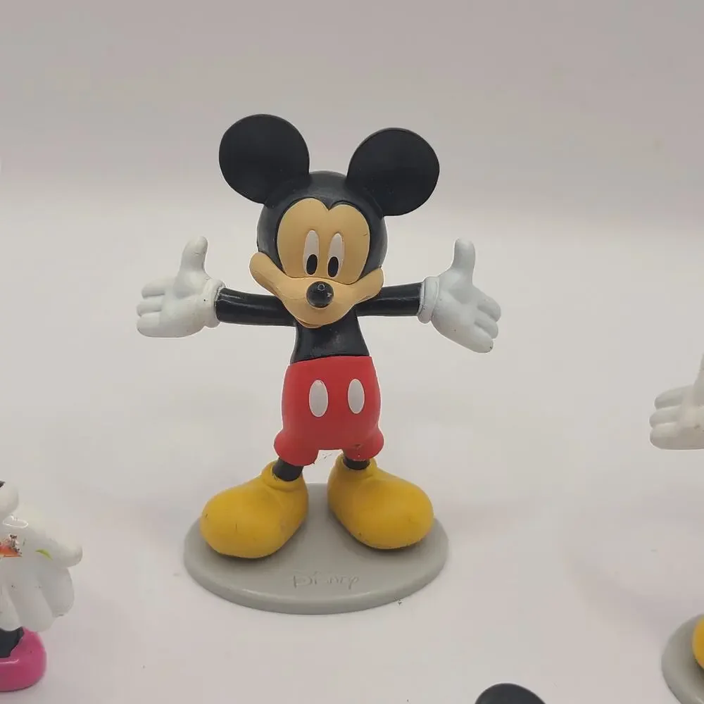 Disney Toy Figure  lot - Mickey Mouse Minnie mouse.